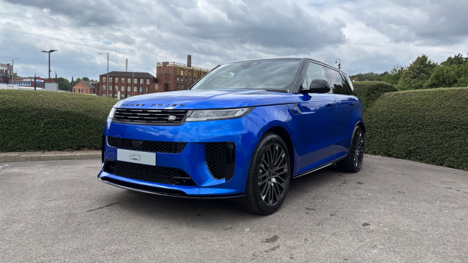 Land Rover Range Rover Sport 4.4 P635 V8 SV 5dr Auto Petrol Estate - Image 50